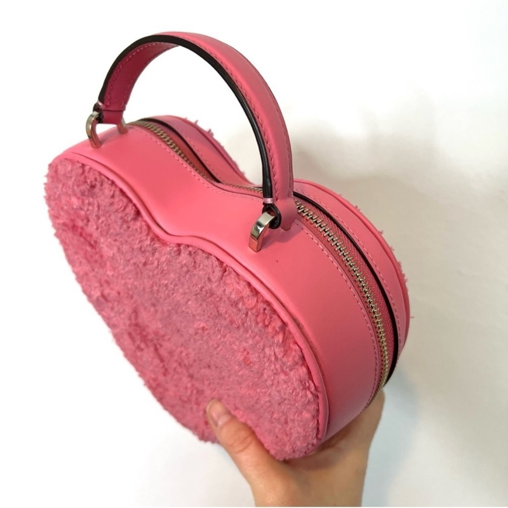 Kate Spade Love Shack
Heart Crossbody - Picture 3 of 9